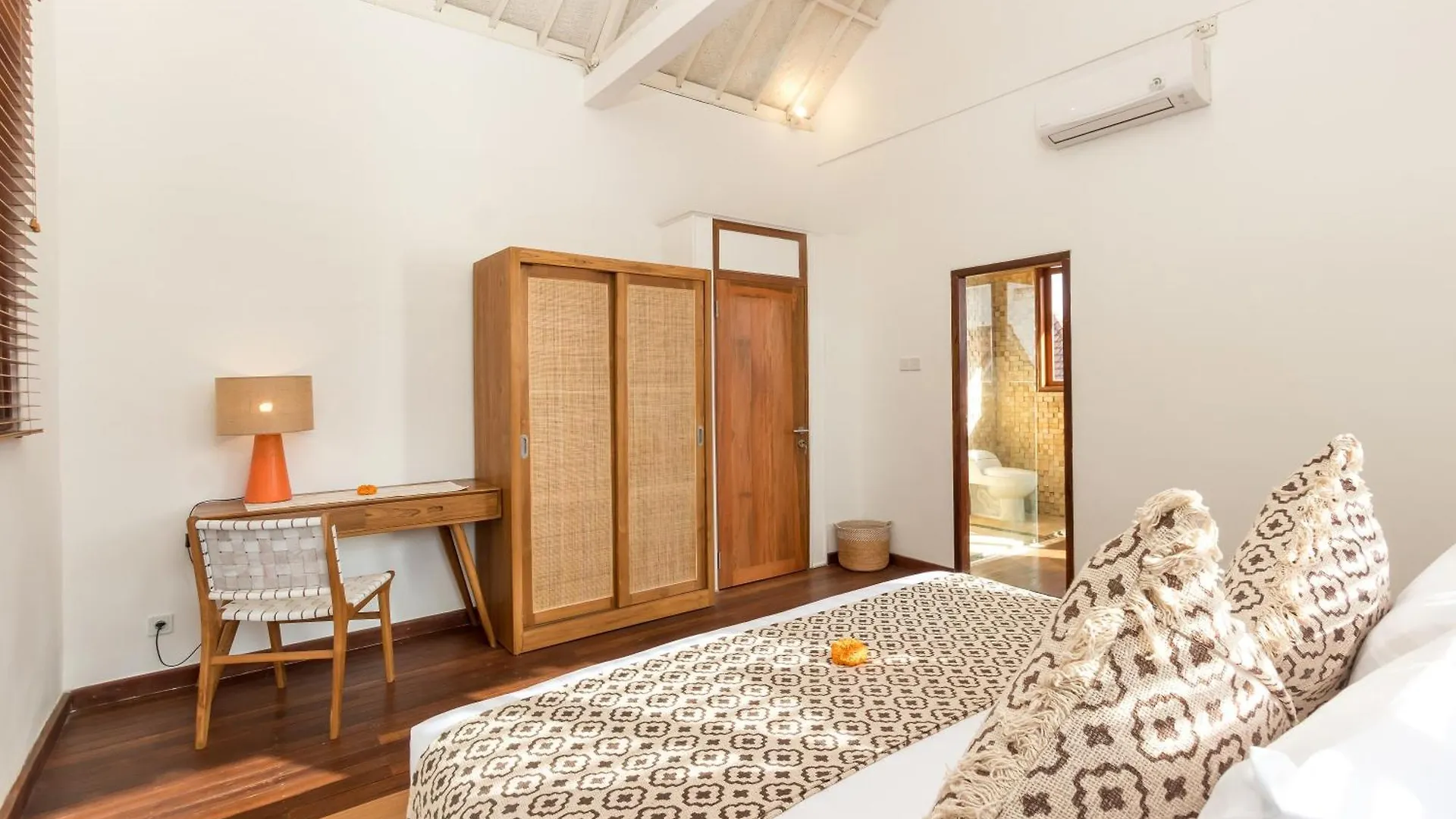 סמיניאק Villa Lisabella By Villa Finder